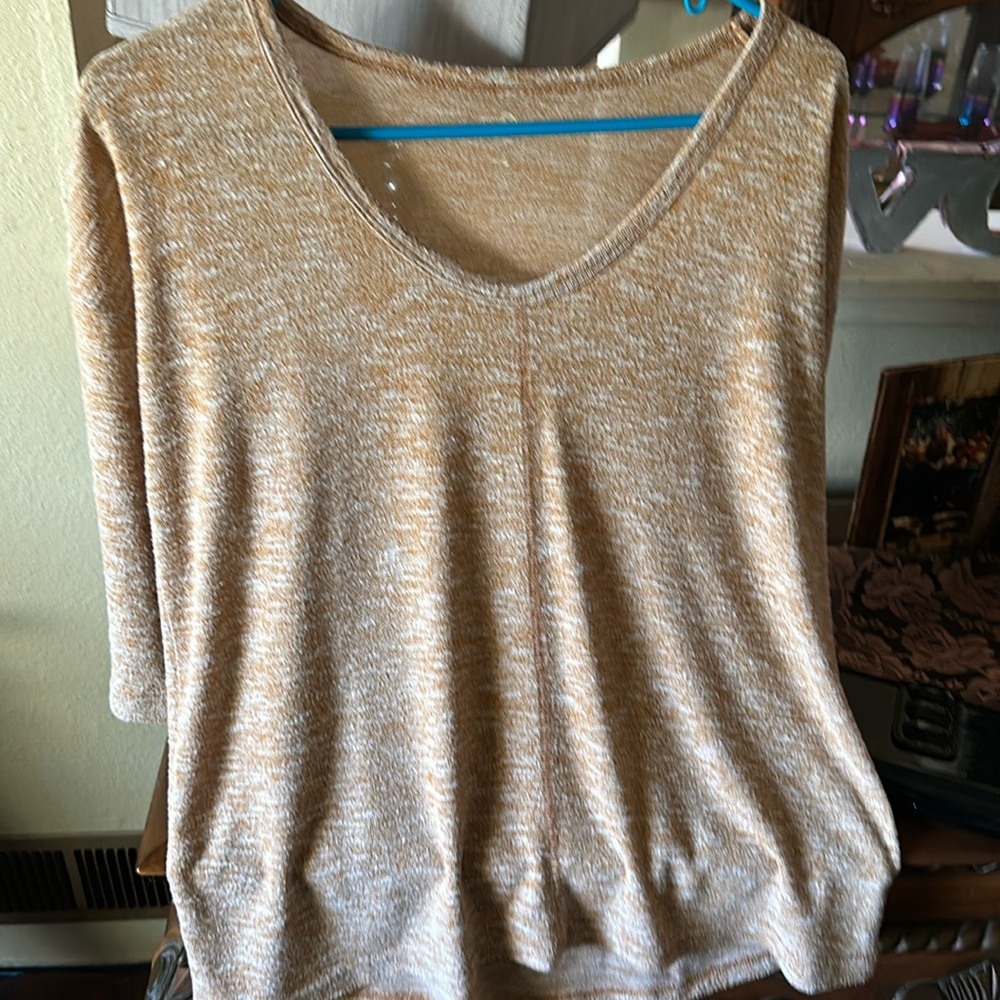SO SOFT thin  3/4 sleeve sweater